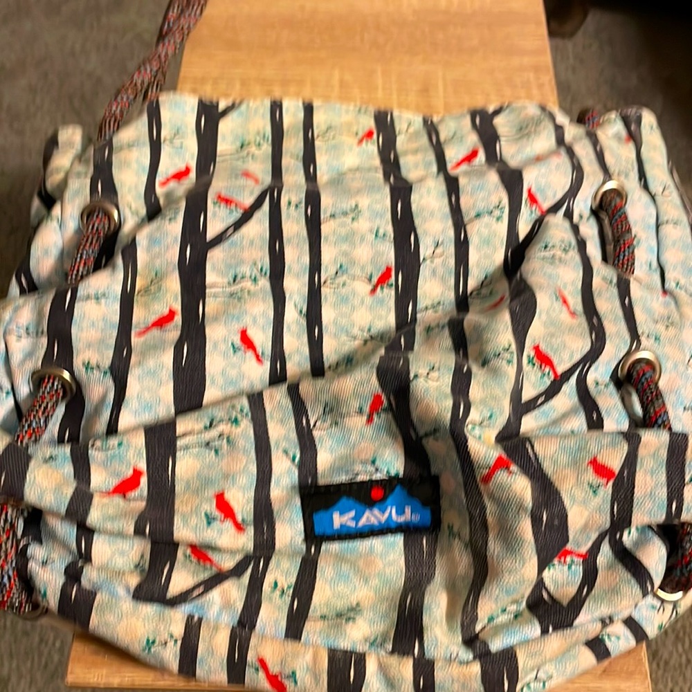 KAVU